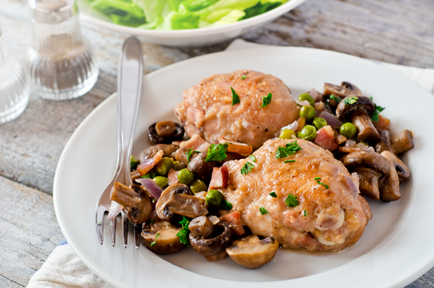 Chicken Thighs Mushrooms with Peas and Pancetta